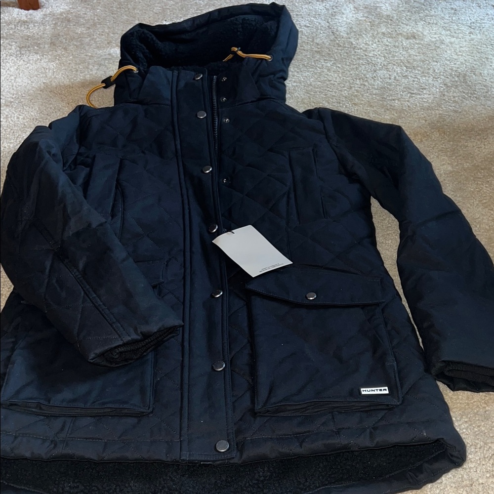NWT Hunter Black Quilted Coat with Hood - Picture 1 of 4